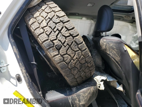 2021 Toyota 4Runner TRD Off Road Premium with VIN JTERU5JR3M5860985, listed as a Copart auction lot 61002155 with Not provided miles and Salvage title. Bid and sale history available at DreamBid. Image 11.