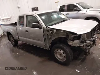 2008 Toyota Tacoma z VIN 5TETX22N08Z575028, wystawiony jako IAAI lot #41884114 z przebiegiem 160 452 mil mil oraz . Historia ofert i sprzedaży dostępna na DreamBid. Obrazek 1.