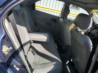 2001 Daewoo Nubira CDX z VIN KLAJB52Z31K647237, wystawiony jako Copart lot #69299834 z przebiegiem 51 513 mil mil oraz Szkody całkowita. Historia ofert i sprzedaży dostępna na DreamBid. Obrazek 10.