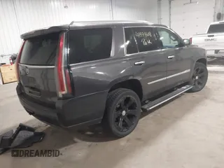 2015 Cadillac Escalade Premium z VIN 1GYS4CKJ8FR308617, wystawiony jako IAAI lot #41974608 z przebiegiem 154 014 mil mil oraz . Historia ofert i sprzedaży dostępna na DreamBid. Obrazek 4.