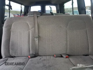 2016 Chevrolet Express Passenger LT with VIN 1GAZGPFG5G1270709, listed as a Copart auction lot 64763585 with 155,425 mi miles and Clean title. Bid and sale history available at DreamBid. Image 10.