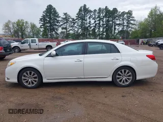 2011 Toyota Avalon with VIN 4T1BK3DB1BU405730, listed as a IAAI auction lot 41895757 with 214,655 mi miles and . Bid and sale history available at carsss.com. Image 15.