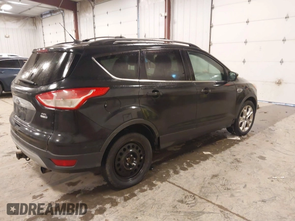 2013 Ford Escape SEL with VIN 1FMCU9H96DUC64584, listed as a IAAI auction lot 41357053 with 139,422 mi miles. Bid and sale history available at carsss.com. Image 4.