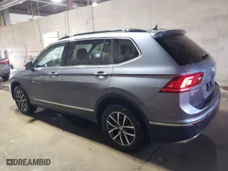 2020 Volkswagen Tiguan SE with VIN 3VV2B7AX6LM002197, listed as a Copart auction lot 48994675 with 25,700 mi miles and Salvage Title. Bid and sale history available at carsss.com. Image 2.