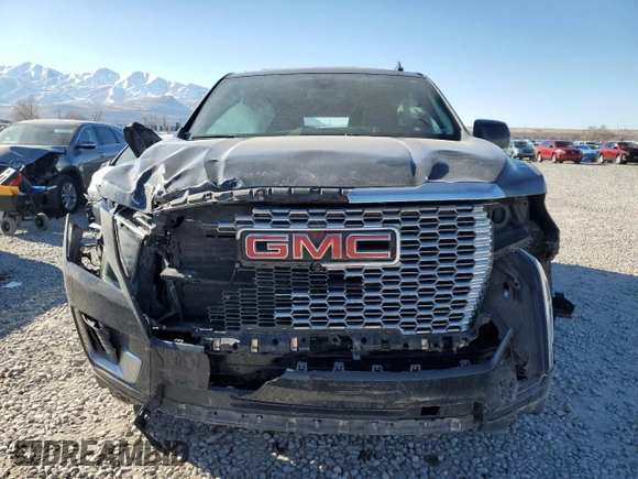 2021 GMC Yukon XL Denali with VIN 1GKS2JKL3MR397757, listed as a Copart auction lot 42975535 with 46,946 mi miles and Salvage Title. Bid and sale history available at carsss.com. Image 5.