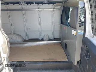 2005 Chevrolet City Express Cargo z VIN 1GCHG35V051250473, wystawiony jako IAAI lot #42316832 z przebiegiem 263 832 mil mil oraz . Historia ofert i sprzedaży dostępna na DreamBid. Obrazek 8.