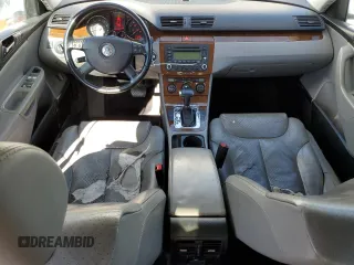 2006 Volkswagen Passat 3.6L V6 with VIN WVWEU93C76P119037, listed as a Copart auction lot 87653485 with 114,863 mi miles and Salvage title. Bid and sale history available at DreamBid. Image 8.