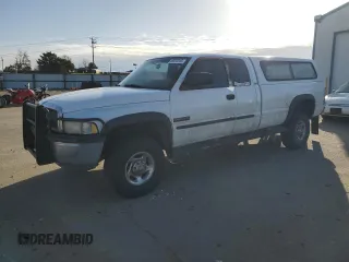 2001 Dodge Ram 2500 with VIN 1B7KF23621J521123, listed as a Copart auction lot 49670345 with 248,027 mi miles and Salvage Title. Bid and sale history available at carsss.com. Image 1.