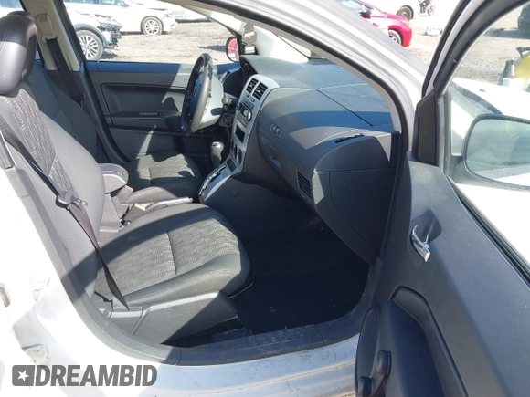 2008 Dodge Caliber SE with VIN 1B3HB28BX8D740658, listed as a IAAI auction lot 41595071 with 75,902 mi miles. Bid and sale history available at carsss.com. Image 5.