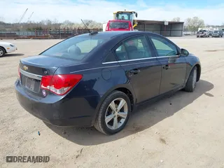 2015 Chevrolet Cruze LT with VIN 1G1PE5SB6F7276591, listed as a IAAI auction lot 41846813 with 118,695 mi miles. Bid and sale history available at carsss.com. Image 4.