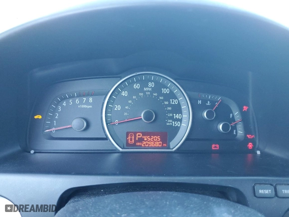 2009 Kia Borrego EX with VIN KNDJJ741295021249, listed as a Copart auction lot 82643094 with 209,580 mi miles and Salvage Title. Bid and sale history available at carsss.com. Image 9.