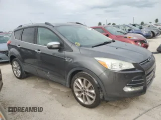 2016 Ford Escape SE with VIN 1FMCU0GX4GUC35892, listed as a Copart auction lot 75960504 with 55,768 mi miles and Non Repairable. Bid and sale history available at carsss.com. Image 4.