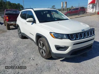 2018 Jeep Compass Latitude with VIN 3C4NJCBB2JT182730, listed as a IAAI auction lot 41729938 with 107,652 mi miles. Bid and sale history available at carsss.com. Image 1.