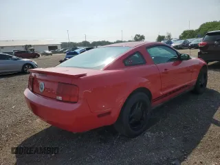 2007 Ford Mustang Deluxe with VIN 1ZVFT80N075211687, listed as a Copart auction lot 61100835 with 168,190 mi miles and Clean title. Bid and sale history available at DreamBid. Image 3.
