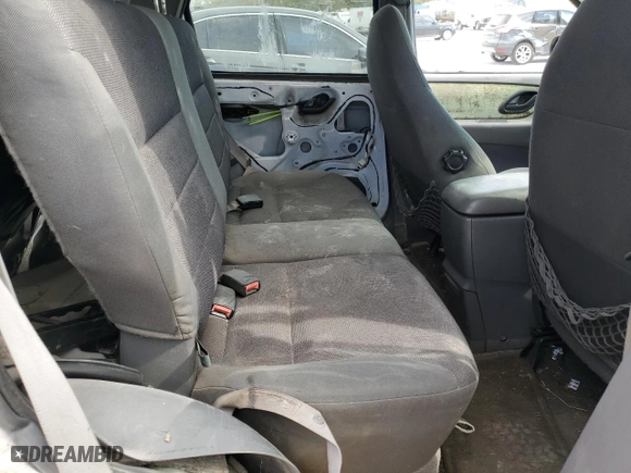 2001 Ford Escape XLT with VIN 1FMYU03121KC24061, listed as a Copart auction lot 75888584 with 155,901 mi miles and Salvage Title. Bid and sale history available at carsss.com. Image 12.