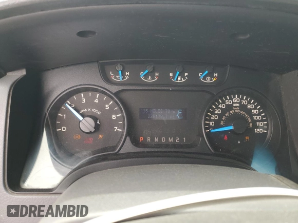 2013 Ford F-150 XL with VIN 1FTMF1CM2DKE89581, listed as a Copart auction lot 58984845 with 229,179 mi miles and Salvage title. Bid and sale history available at DreamBid. Image 9.