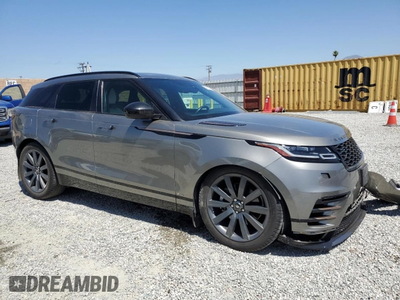 2020 Land Rover Range Rover Velar R-Dynamic S with VIN SALYK2FV2LA252609, listed as a Copart auction lot 58862743 with 44,565 mi miles. Bid and sale history available at carsss.com. Image 4.