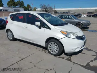 2015 Nissan Versa Note S with VIN 3N1CE2CP0FL376926, listed as a IAAI auction lot 41857300 with 154,204 mi miles. Bid and sale history available at carsss.com. Image 1.