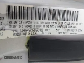 2007 Jeep Commander Sport с VIN 1J8HH48PX7C673318, выставлен на аукционе IAAI как лот 41585570 с пробегом 188 977 миль миль и . История ставок и продаж доступна на DreamBid. Изображение 9.