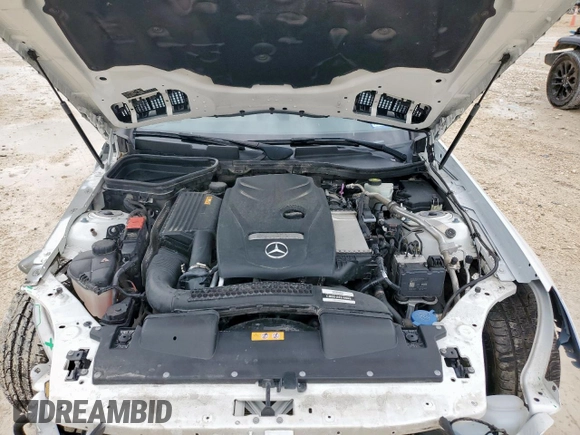 2018 Mercedes-Benz SLC 300 с VIN WDDPK3JA4JF147055, выставлен на аукционе Copart как лот 60734165 с пробегом 67 769 миль миль и Списание • Salvage title. История ставок и продаж доступна на DreamBid. Изображение 11.