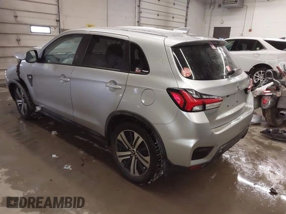 2022 Mitsubishi Outlander Sport ES with VIN JA4ARUAU8NU009719, listed as a IAAI auction lot 41272407 with 70,436 mi miles. Bid and sale history available at carsss.com. Image 3.