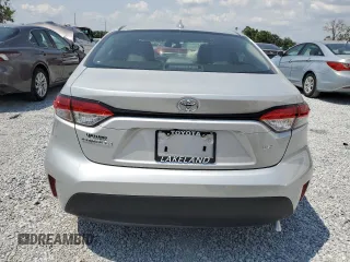 2025 Toyota Corolla LE z VIN 5YFB4MDE2SP281107, wystawiony jako Copart lot #55978955 z przebiegiem 2 024 mil mil oraz Nie do naprawy • Non repairable. Historia ofert i sprzedaży dostępna na DreamBid. Obrazek 6.