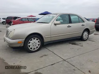 1998 Mercedes-Benz E-Class with VIN WDBJF65F0WA666795, listed as a Copart auction lot 44845875 with 241,968 mi miles and Clean Title. Bid and sale history available at carsss.com. Image 1.