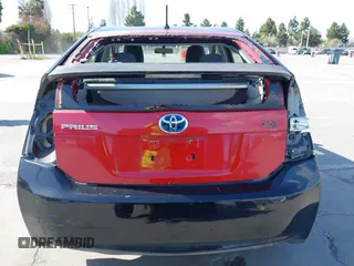 2015 Toyota Prius Four with VIN JTDKN3DU8F1875855, listed as a IAAI auction lot 41942209 with 275,120 mi miles. Bid and sale history available at carsss.com. Image 17.
