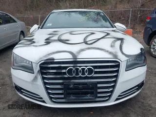 2012 Audi A8 с VIN WAUAVAFD9CN025571, выставлен на аукционе IAAI как лот 41919518 с пробегом 134 341 миль миль и . История ставок и продаж доступна на DreamBid. Изображение 12.