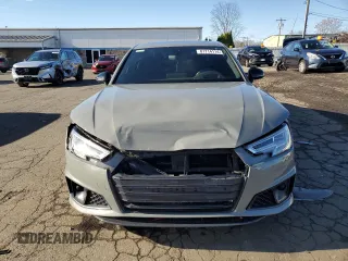 2019 Audi S4 Prestige with VIN WAUC4AF4XKA002270, listed as a Copart auction lot 81714114 with 71,633 mi miles and Salvage Title. Bid and sale history available at carsss.com. Image 5.