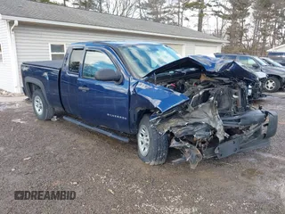 2012 Chevrolet Silverado 1500 Work Truck with VIN 1GCRCPEX0CZ139705, listed as a IAAI auction lot 41436864 with 67,749 mi miles. Bid and sale history available at carsss.com. Image 1.