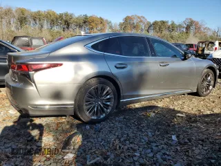 2018 Lexus LS with VIN JTHC51FF7J5003268, listed as a Copart auction lot 80118784 with 55,076 mi miles and Salvage Title. Bid and sale history available at carsss.com. Image 3.