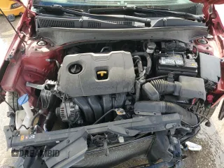 2021 Kia Forte LXS z VIN 3KPF24AD0ME346236, wystawiony jako Copart lot #57233225 z przebiegiem 98 312 mil mil oraz Szkoda całkowita • Salvage title. Historia ofert i sprzedaży dostępna na DreamBid. Obrazek 11.