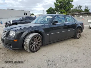 2005 Chrysler 300 z VIN 2C3AA73W55H687218, wystawiony jako Copart lot #88433295 z przebiegiem 60 315 mil mil oraz Szkoda całkowita • Salvage title. Historia ofert i sprzedaży dostępna na DreamBid. Obrazek 1.
