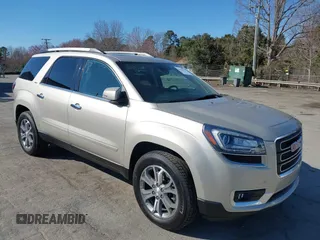 2015 GMC Acadia SLT z VIN 1GKKRSKD9FJ346467, wystawiony jako IAAI lot #41653070 z przebiegiem 129 780 mil mil oraz . Historia ofert i sprzedaży dostępna na DreamBid. Obrazek 1.
