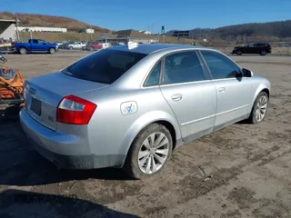 2004 Audi A4 3.0L with VIN WAULT68EX4A011883, listed as a IAAI auction lot 41694203 with 154,968 mi miles. Bid and sale history available at carsss.com. Image 4.