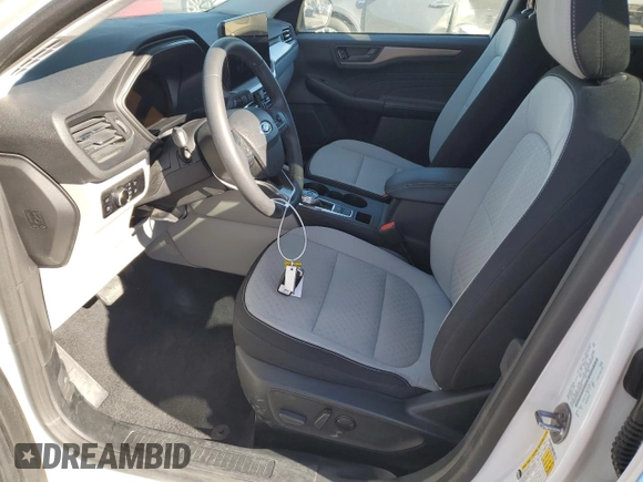 2023 Ford Escape Active with VIN 1FMCU0GZ8PUA68633, listed as a Copart auction lot 42631945 with 6,799 mi miles and Clean Title. Bid and sale history available at DreamBid. Image 7.