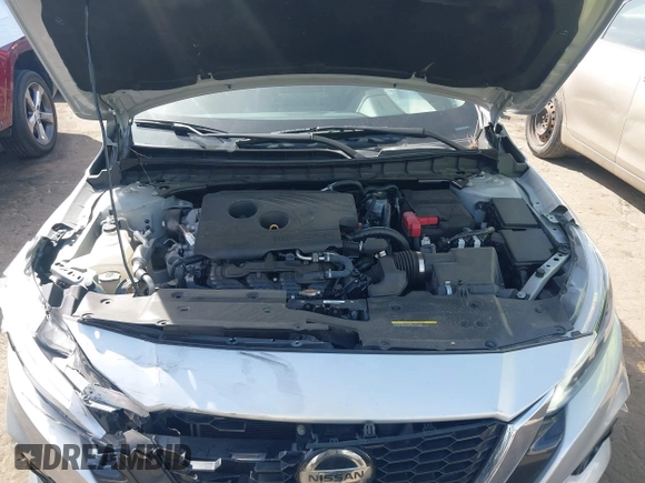 2019 Nissan Altima 2.5 SL with VIN 1N4BL4EV1KC248311, listed as a IAAI auction lot 41826242 with 107,101 mi miles. Bid and sale history available at carsss.com. Image 10.