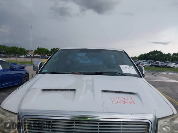2004 Ford F-150 XL с VIN 1FTRF12W24NB79082, выставлен на аукционе IAAI как лот 42381610 с пробегом Не указан миль и . История ставок и продаж доступна на DreamBid. Изображение 10.
