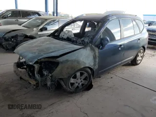 2007 Kia Rondo LX with VIN KNAFG525377072515, listed as a Copart auction lot 87944025 with 0 mi miles and Salvage Title. Bid and sale history available at carsss.com. Image 1.