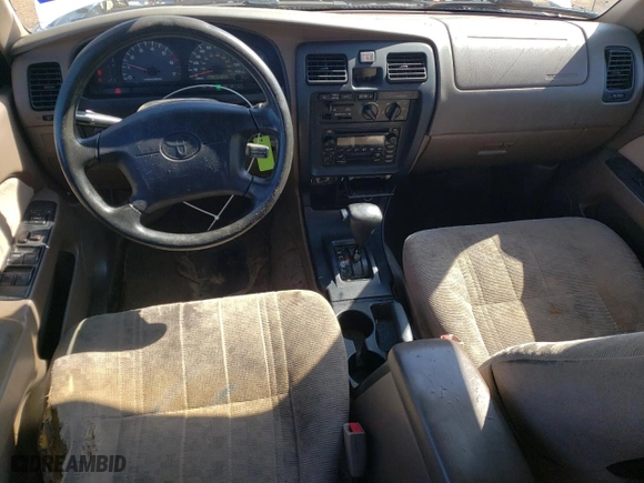 2000 Toyota 4Runner with VIN JT3GM84RXY0068817, listed as a Copart auction lot 43253875 with 329,106 mi miles and Salvage Title. Bid and sale history available at carsss.com. Image 8.