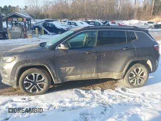 2022 Jeep Compass Limited z VIN 3C4NJDCB9NT105007, wystawiony jako IAAI lot #41334808 z przebiegiem 36 363 mil mil oraz . Historia ofert i sprzedaży dostępna na DreamBid. Obrazek 14.