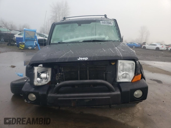 2008 Jeep Commander Limited z VIN 1J8HG58208C170976, wystawiony jako Copart lot #84012044 z przebiegiem Nie podano mil oraz Szkoda całkowita • Salvage title. Historia ofert i sprzedaży dostępna na DreamBid. Obrazek 5.
