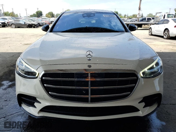2022 Mercedes-Benz S 580 z VIN W1K6G7GB2NA143545, wystawiony jako Copart lot #57256335 z przebiegiem 33 205 mil mil oraz Szkoda całkowita • Salvage title. Historia ofert i sprzedaży dostępna na DreamBid. Obrazek 5.