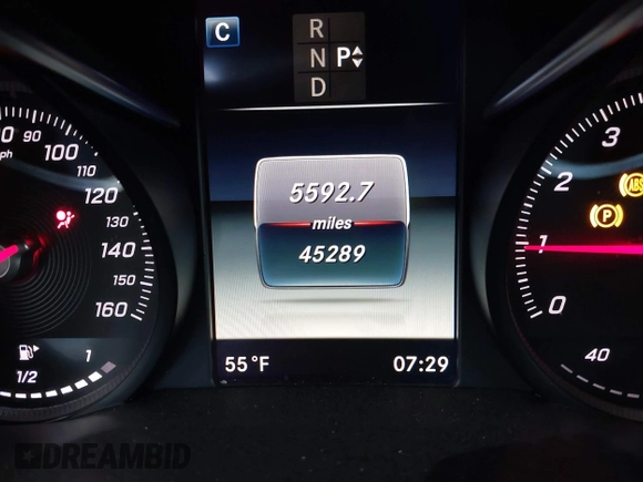 2017 Mercedes-Benz C 300 with VIN 55SWF4JB0HU230004, listed as a IAAI auction lot 41885609 with 45,289 mi miles and . Bid and sale history available at carsss.com. Image 16.