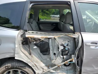 2015 Subaru Forester Touring z VIN JF2SJAWC8FH548336, wystawiony jako Copart lot #60596095 z przebiegiem 134 702 mil mil oraz Szkoda całkowita • Salvage title. Historia ofert i sprzedaży dostępna na DreamBid. Obrazek 11.