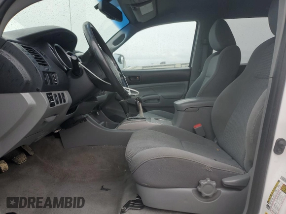 2011 Toyota Tacoma with VIN 3TMMU4FN0BM034343, listed as a Copart auction lot 49742465 with 162,907 mi miles and Salvage title. Bid and sale history available at DreamBid. Image 7.