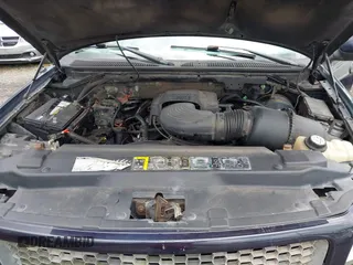 2001 Ford F-150 XLT z VIN 1FTRW07L21KC31753, wystawiony jako IAAI lot #42258913 z przebiegiem 205 960 mil mil oraz . Historia ofert i sprzedaży dostępna na DreamBid. Obrazek 10.