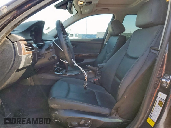 2008 BMW 3 Series 328i with VIN WBAVA37598NL55606, listed as a Copart auction lot 58257725 with 143,619 mi miles and Salvage title. Bid and sale history available at DreamBid. Image 7.