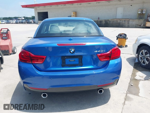 2018 BMW 4 Series 440i z VIN WBA4Z5C56JEE16537, wystawiony jako IAAI lot #42432394 z przebiegiem 56 053 mil mil oraz . Historia ofert i sprzedaży dostępna na DreamBid. Obrazek 15.